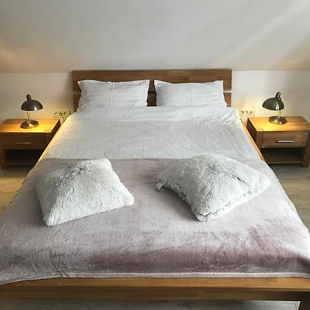 Apartament Modern Брашов Экстерьер фото