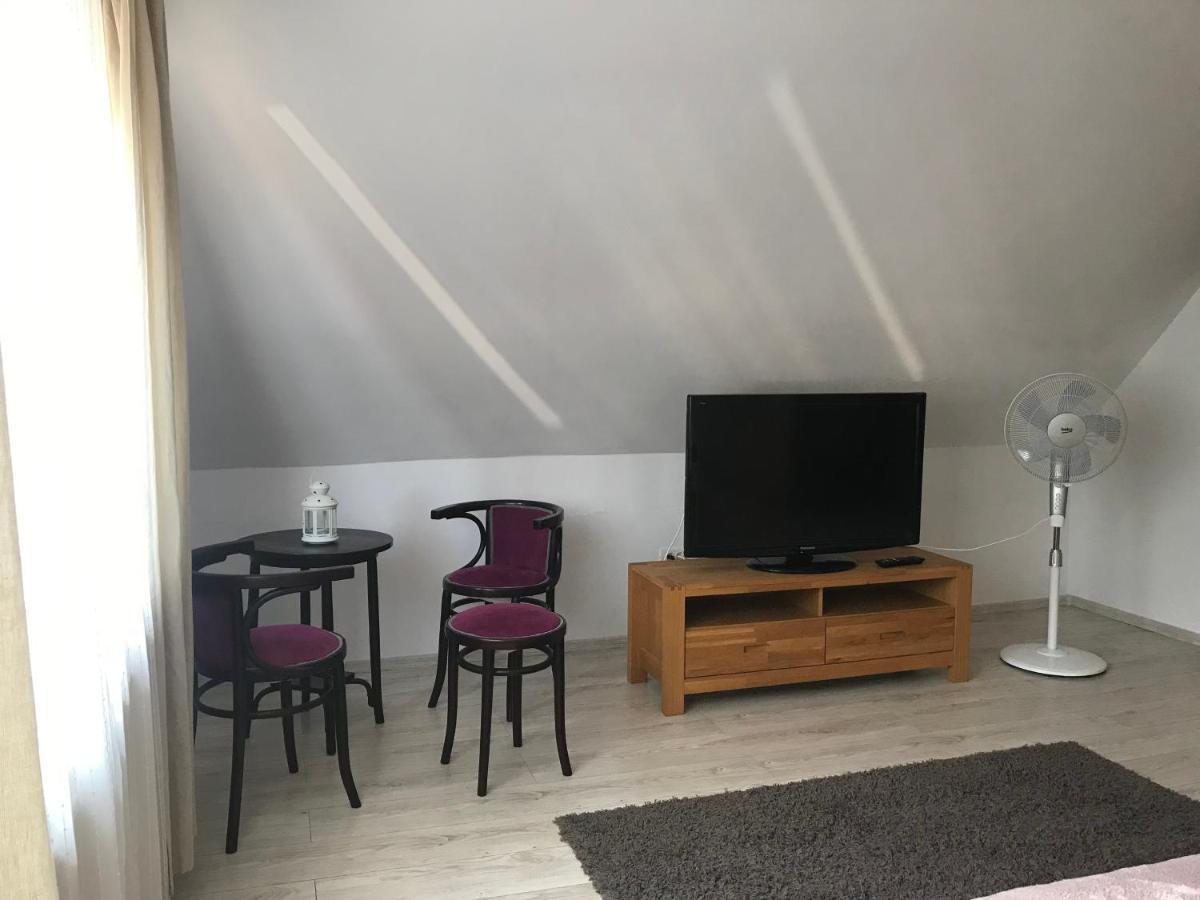 Apartament Modern Брашов Экстерьер фото