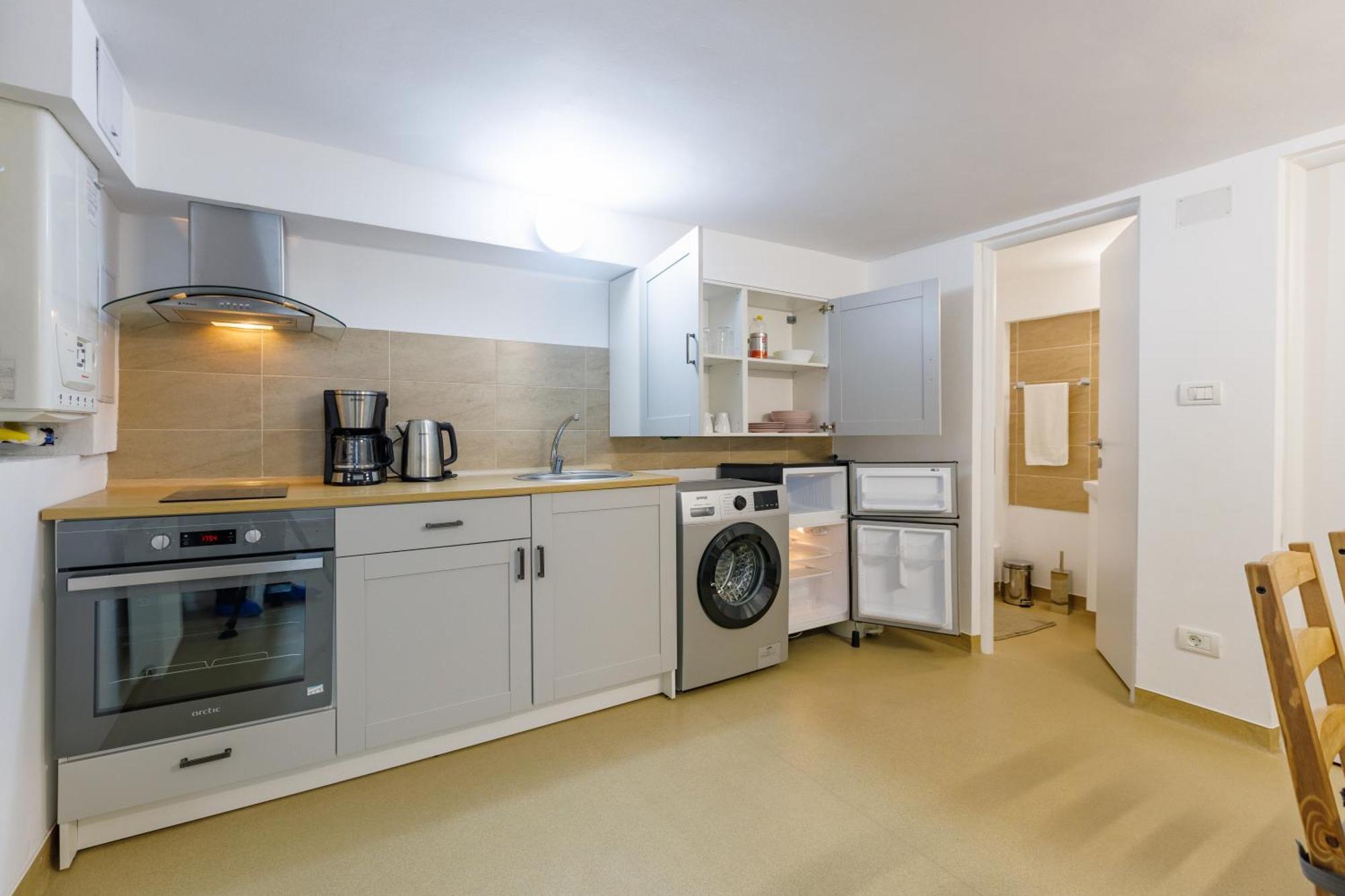 Apartament Modern Брашов Экстерьер фото