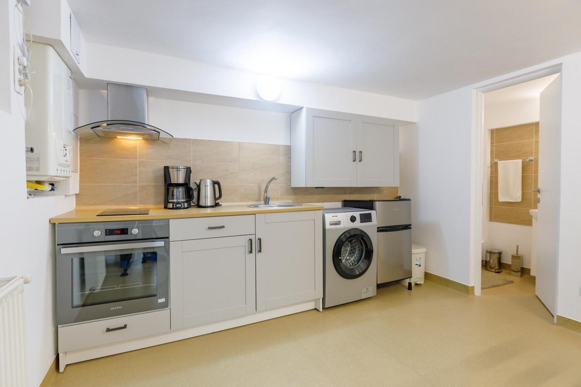 Apartament Modern Брашов Экстерьер фото